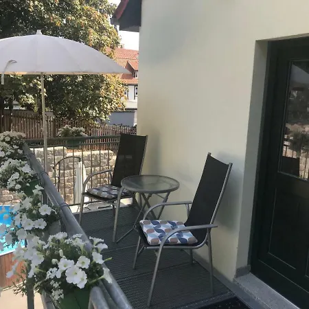 Am Pulverturm 公寓 *